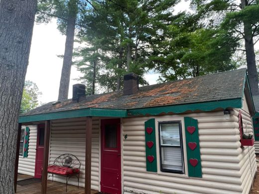 Cottage 4 outside
